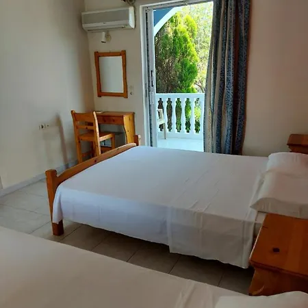 Spiros Tzavalas Lejlighedshotel *
