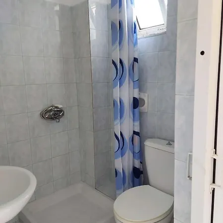 Spiros Tzavalas Lejlighedshotel *